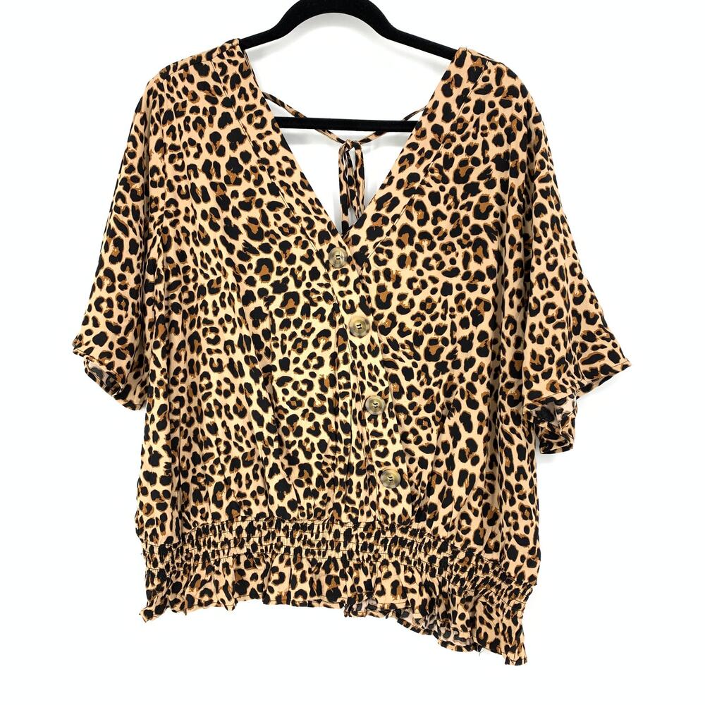 Maurices Women's Size 1X Banded Bottom Leopard Print Short Sleeve